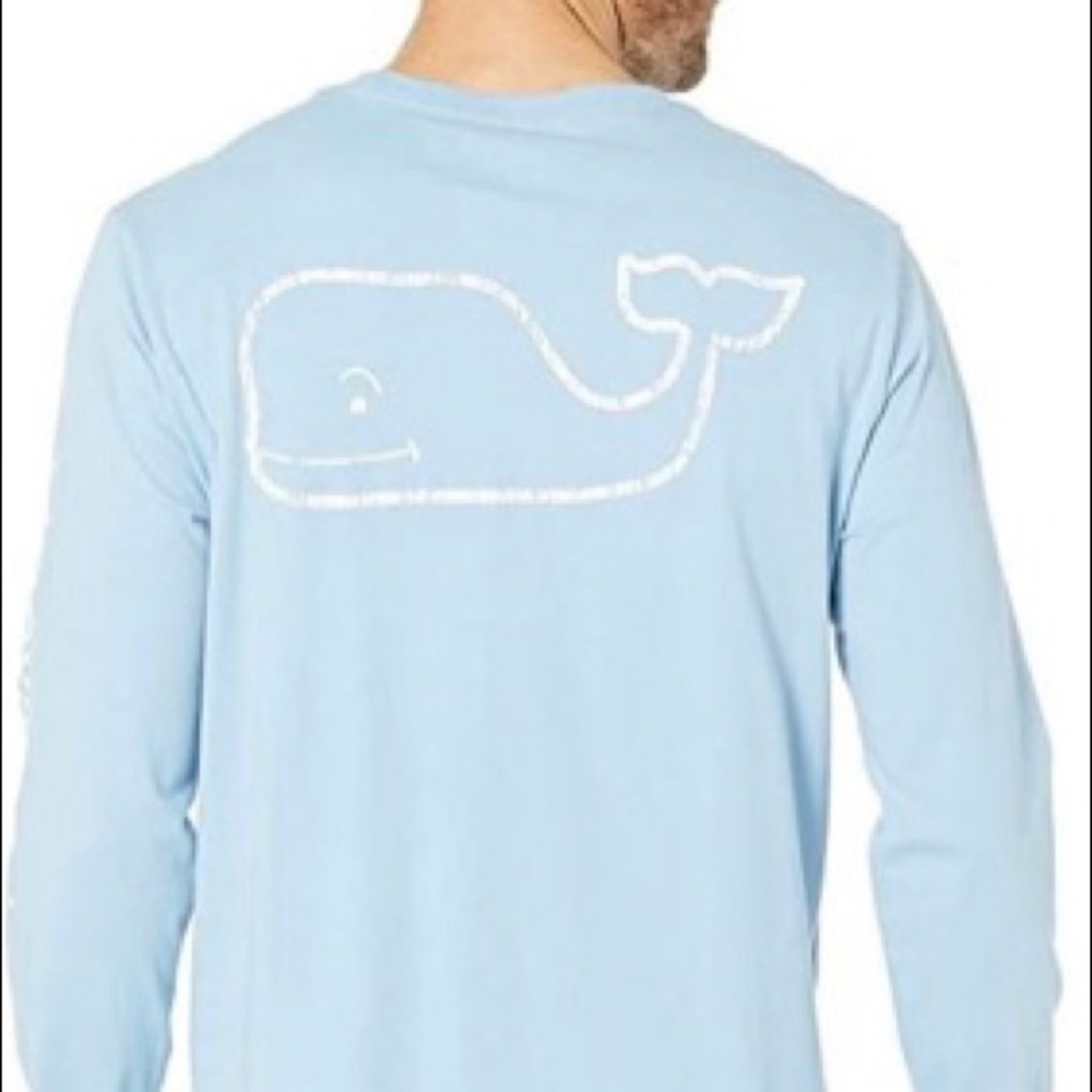 blue men’s vineyard vines tee